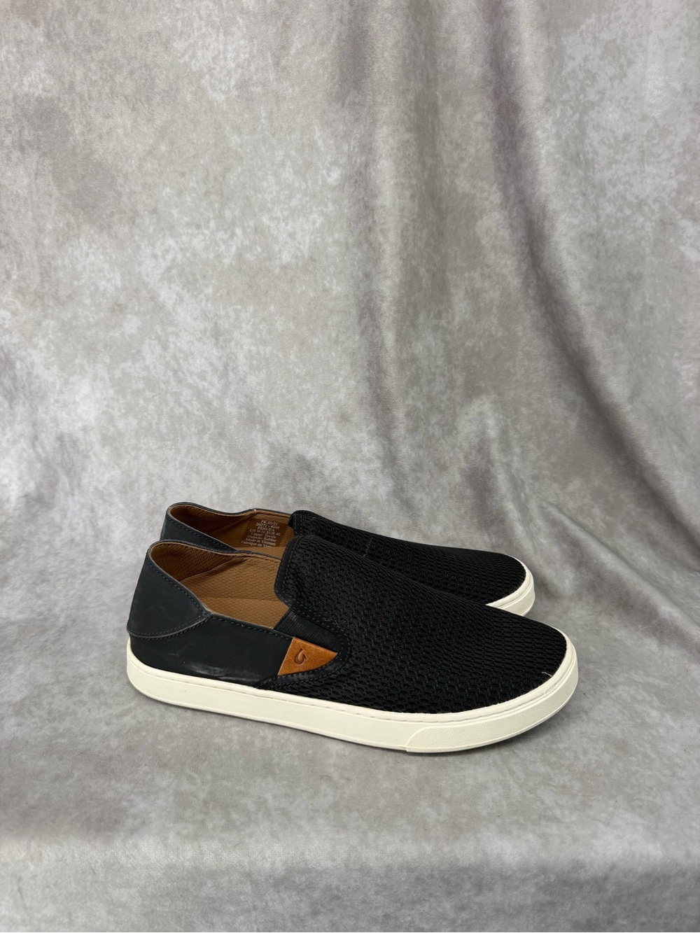 Olukai Pehuea Casual Slip On Black